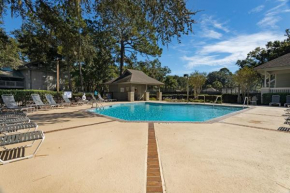 Complex Pool, Family Getaway, Golf